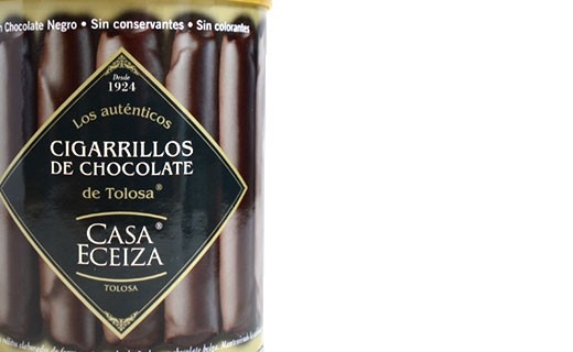 Cigarettes enrobées de chocolat noir - Casa Eceiza